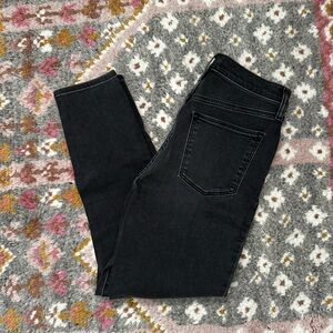 NWT Abercrombie & Fitch Women's Black/Dark Gray Skinny Jeans